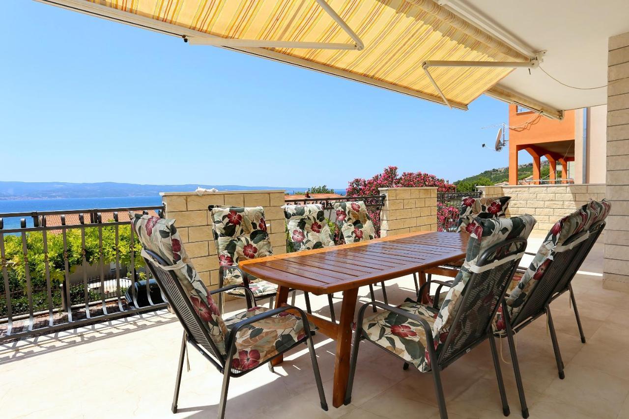 Apartments And Rooms With Parking Space Duce, Omis - 10303 Duće Exterior foto