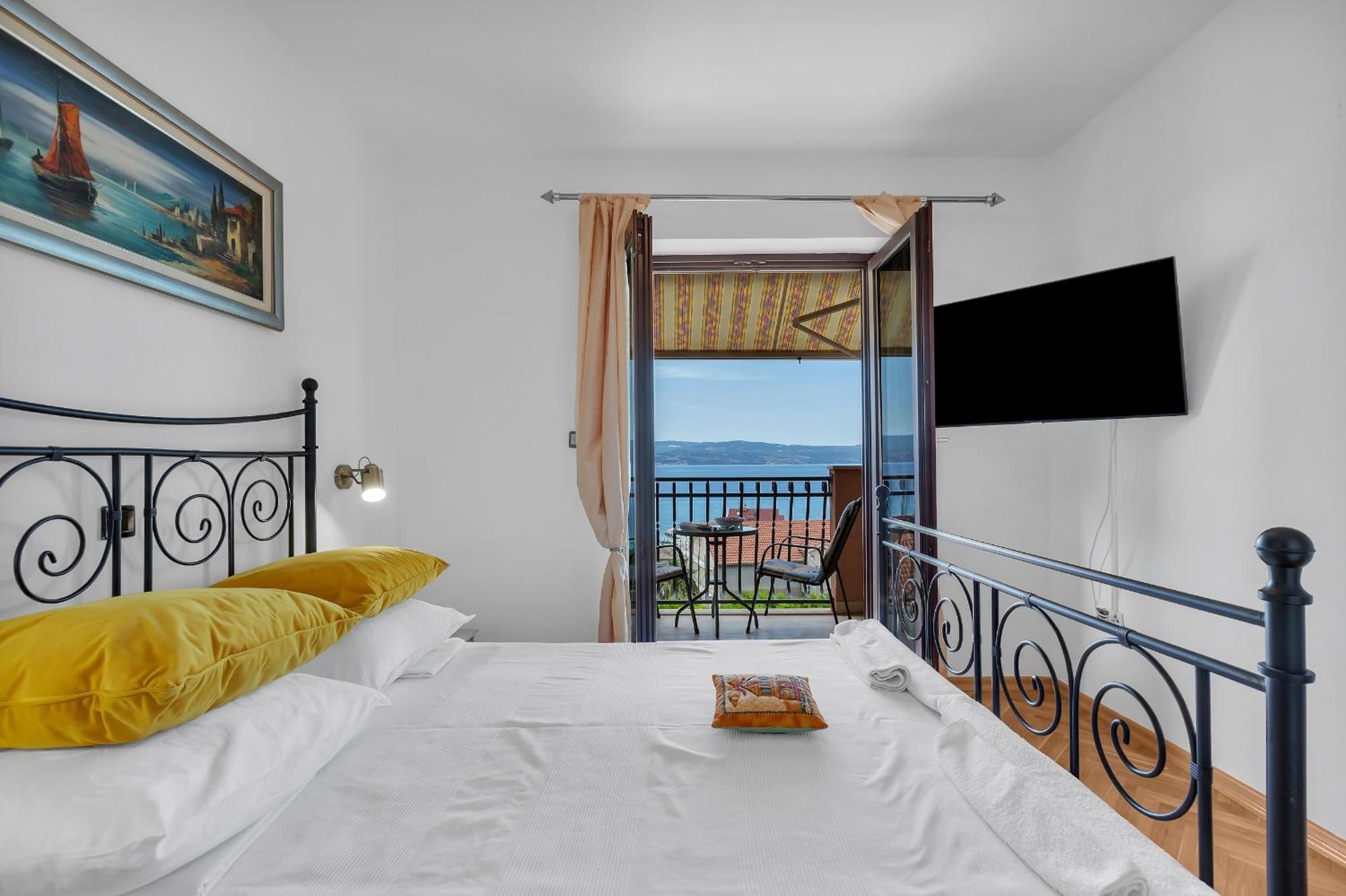 Apartments And Rooms With Parking Space Duce, Omis - 10303 Duće Quarto foto