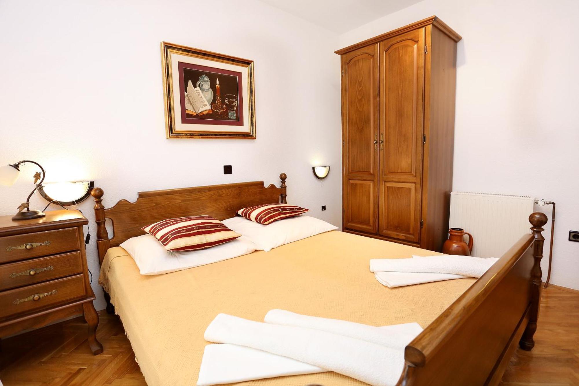 Apartments And Rooms With Parking Space Duce, Omis - 10303 Duće Quarto foto